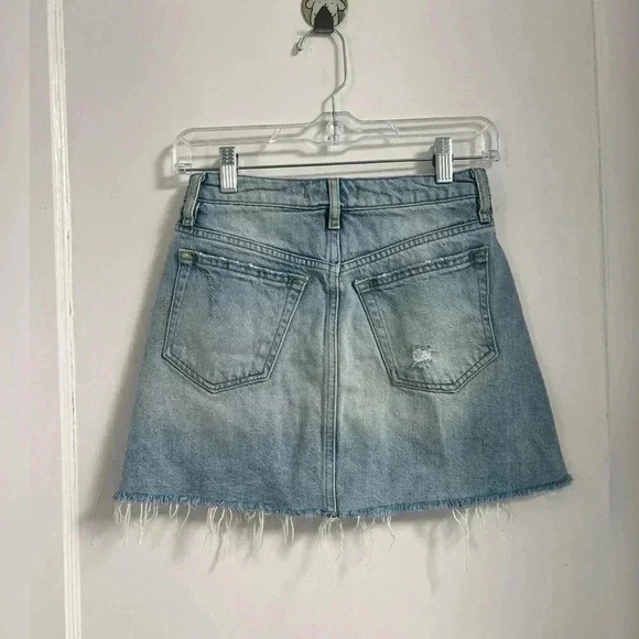 Free People Mini Denim Skirt Size 24 A Line Button Up TRENDING - Picture 6 of 6
